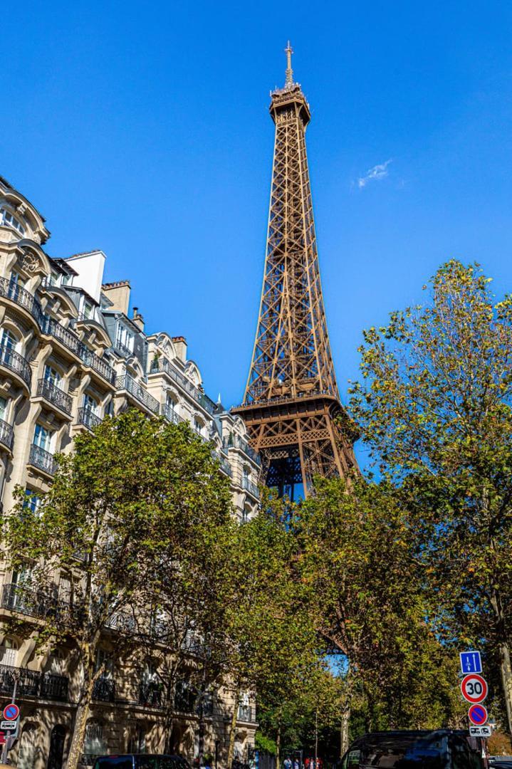 Modern Family Apartment Next To The Eiffel Tower París Exterior foto